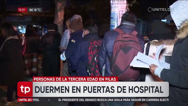 “No sé usar el celular”: Una paciente se quiebra al no conseguir la ficha digital del Hospital de Clínicas de La Paz