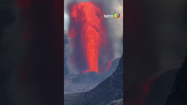 Vulcão entra em erupção pela 23ª vez em menos de um ano e cria espetáculo no Havaí #shorts