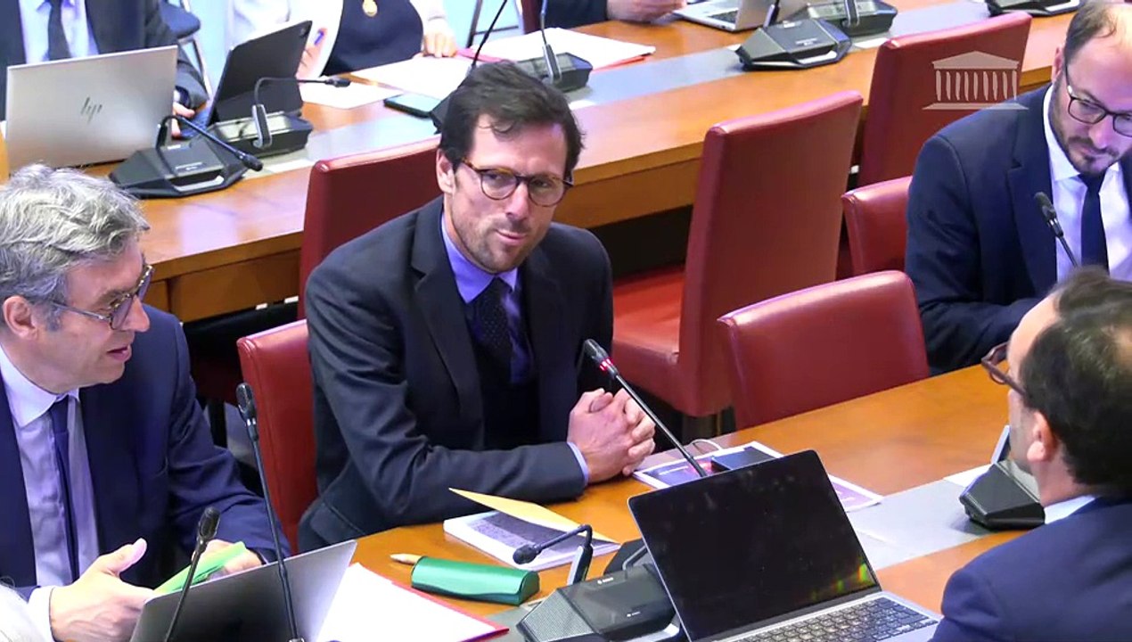Commission des finances : Cadre fiscal stable, juste et lisible pour nos micro-entrepreneurs et nos petites entreprises ; Meilleur encadrement du Pacte Dutreil ; Mesures de justice pour limiter les frais bancaires - Mercredi 28 mai 2025