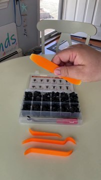 GOOACC - GRC-33 240PCS Bumper Retainer Clips Car Plastic Rivets Fasteners Push Retainer Kit