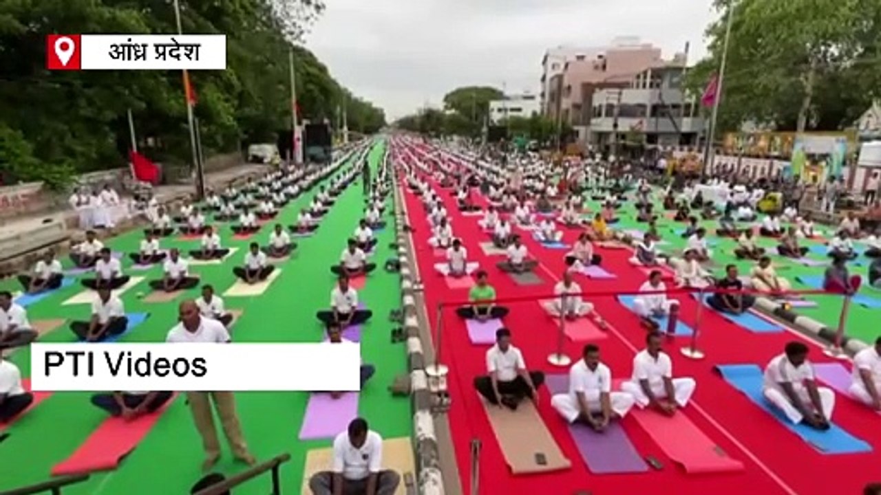 आंध्र प्रदेश: 'योगांध्र 2025' में 5 हजार से ज्य...
