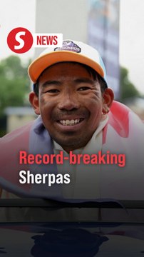 Mount Everest: Two world records for Nepal's climbers