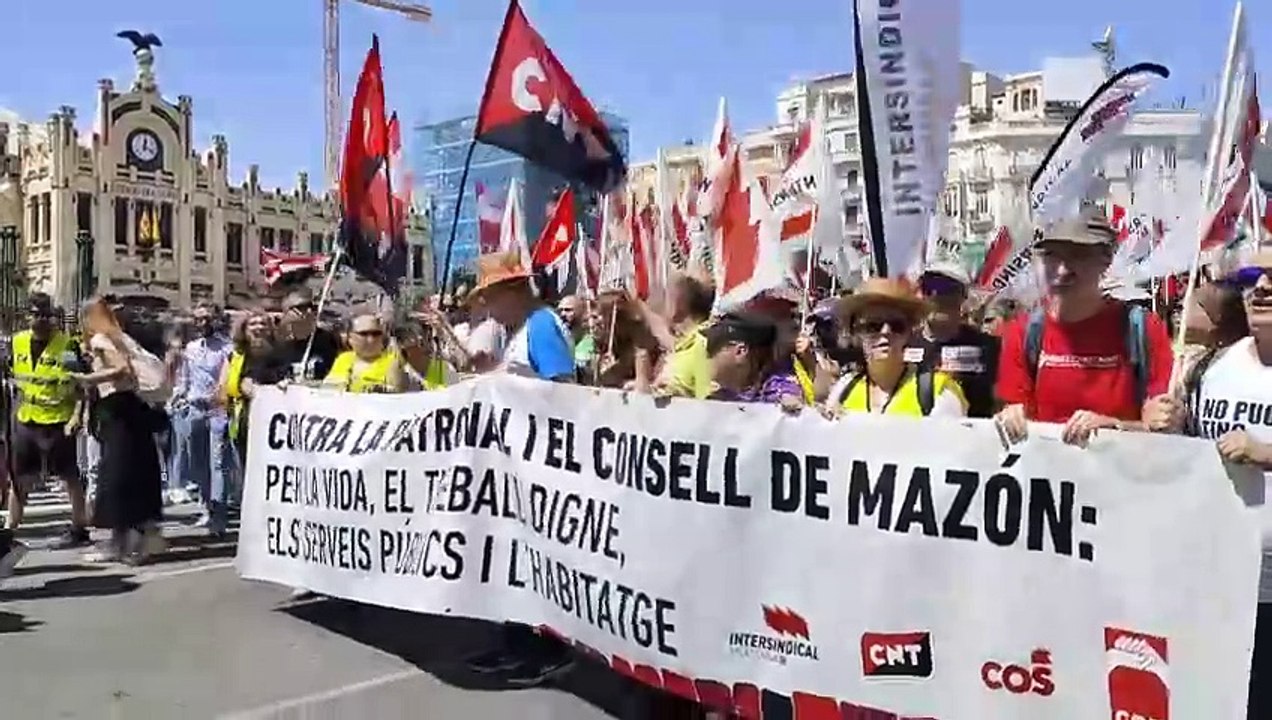 Comença la manifestació de la vaga general valenciana