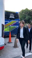 pramugari cantik bus Indonesia