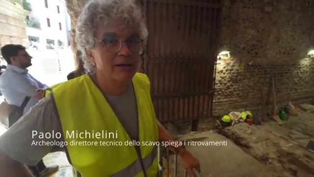 Arena di Verona, i lavori per l'ascensore rivelano antiche fornaci per il vetro: il video dello scavo