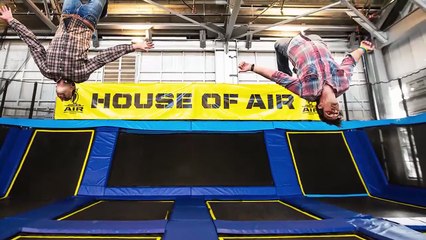 "Inside the Multi-Million Dollar Homes of the World’s Richest CEOs"