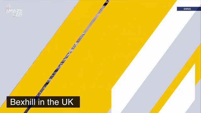 These Insane Dinosaur Footprints Were Discovered By a Lucky Family in the UK