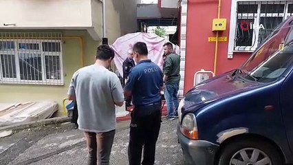 Balkonda dünürü ile konuşan 60 yaşındaki adam aşağı düşerek öldü