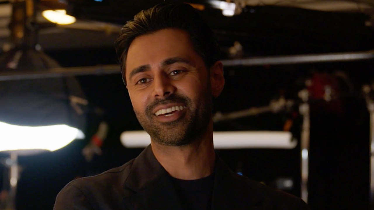 Hasan Minhaj Wants to Host the White House Dinner | THR Comedy Roundtable Off Script Moment