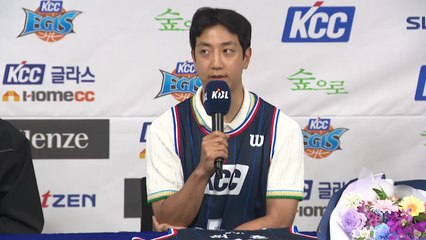 KCC 유니폼 입은 허훈 "형과 뭉친 이유요? 오로지 우승 하나죠" / YTN