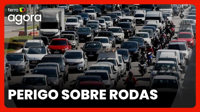 “Não há micro transportes nas periferias, quem vai fazer isso são as motos”, diz jornalista