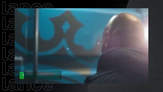 Santos lança camisa 3 em homenagem a primeira passagem de Neymar no clube