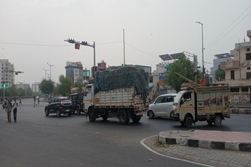 Rajasthan Weather : जयपुर में गर्मी का मिजाज हुआ नरम, बादल छाने से आमजन को राहत