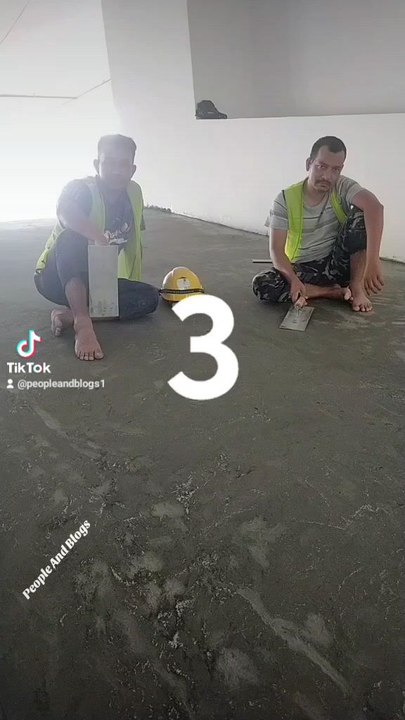 Free Time at the Site – Concrete Pouring Day,,🎥Concrete Pouring + Free Time on Site 😅👷📝After hours of non#ConstructionLife #ConcretePouring #FreeTimeOnSite #RodVlogs #HardWorkShorts #SatisfyingBuild #CivilWork #YouTubeShorts #WorkBreak