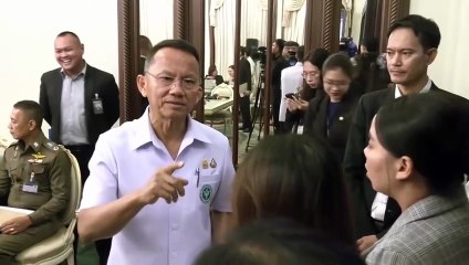 “สมศักดิ์” เลี่ยงสื่อ ยังไม่ปริปาก ปม ”วีโต้“ แพทยสภา บอกรอแจงที่สภาฯ ช่วงเย็น