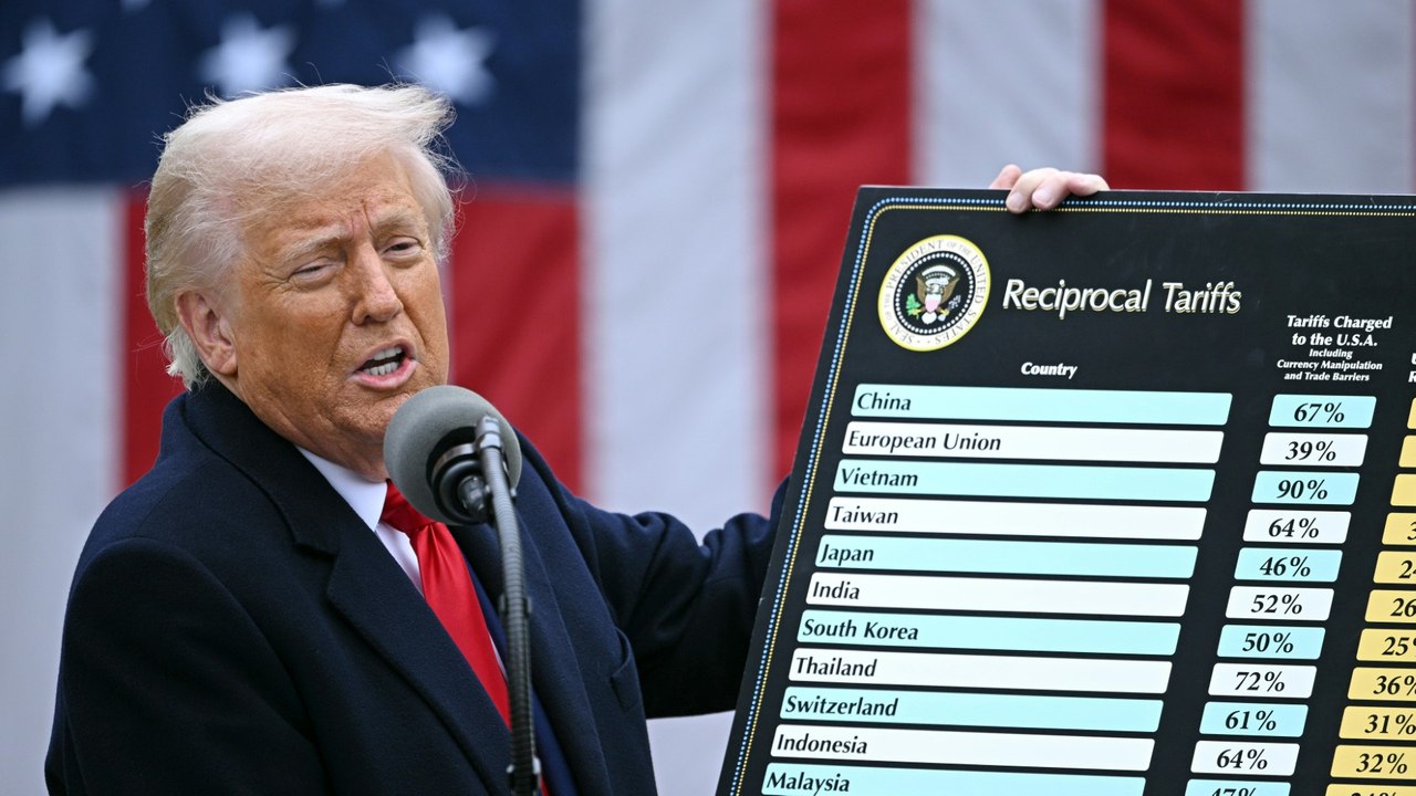 Trump-Zölle nach gerichtlichem Verbot wieder in Kraft