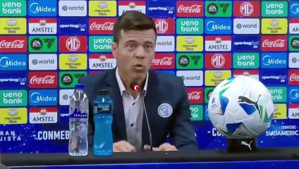 Conferencia de prensa Solari