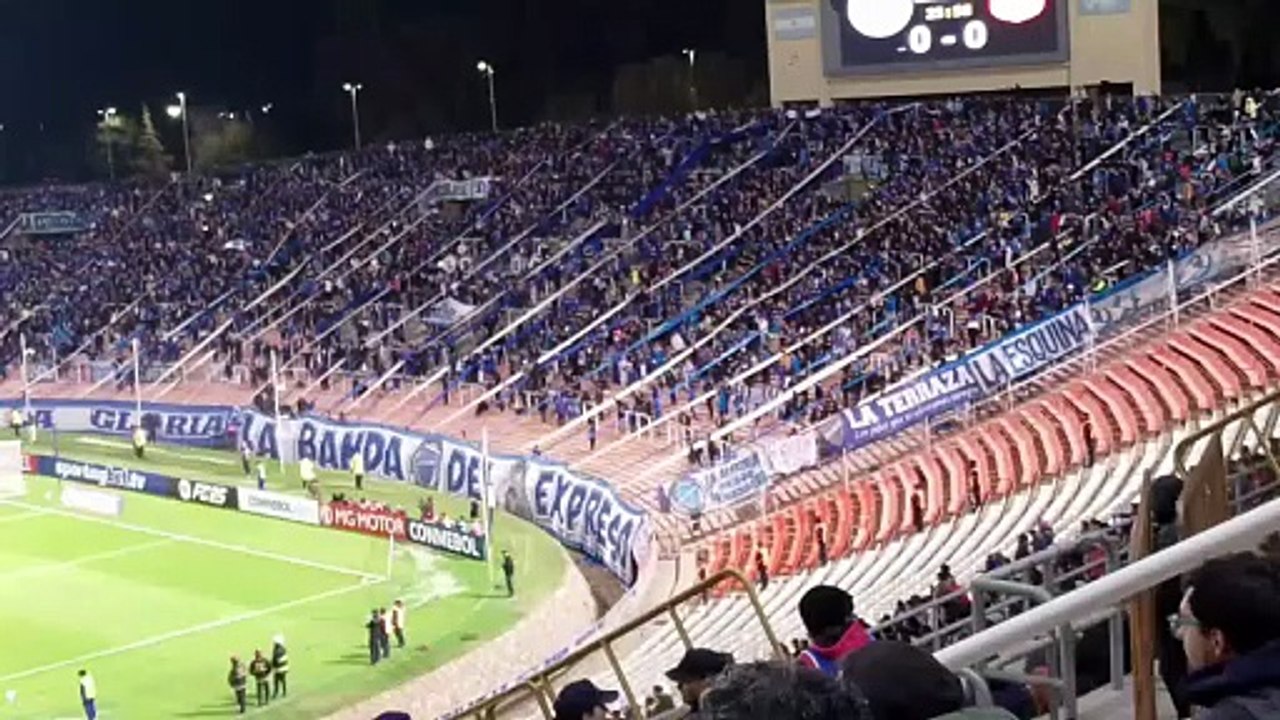 Hinchas Tomba