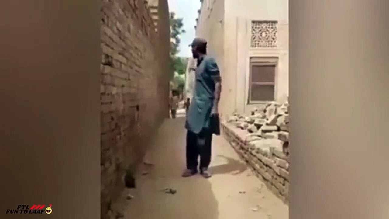 Pakistani Funny Videos on internet _ Most funny and comedy videos