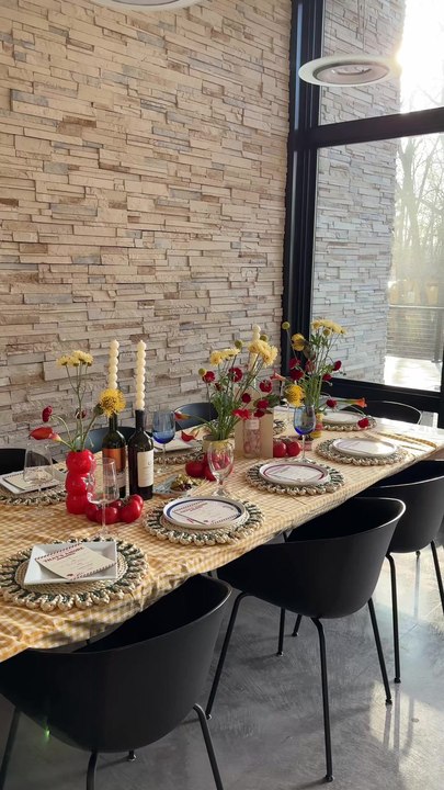 Planning a Spaghetti-Themed Dinner Party