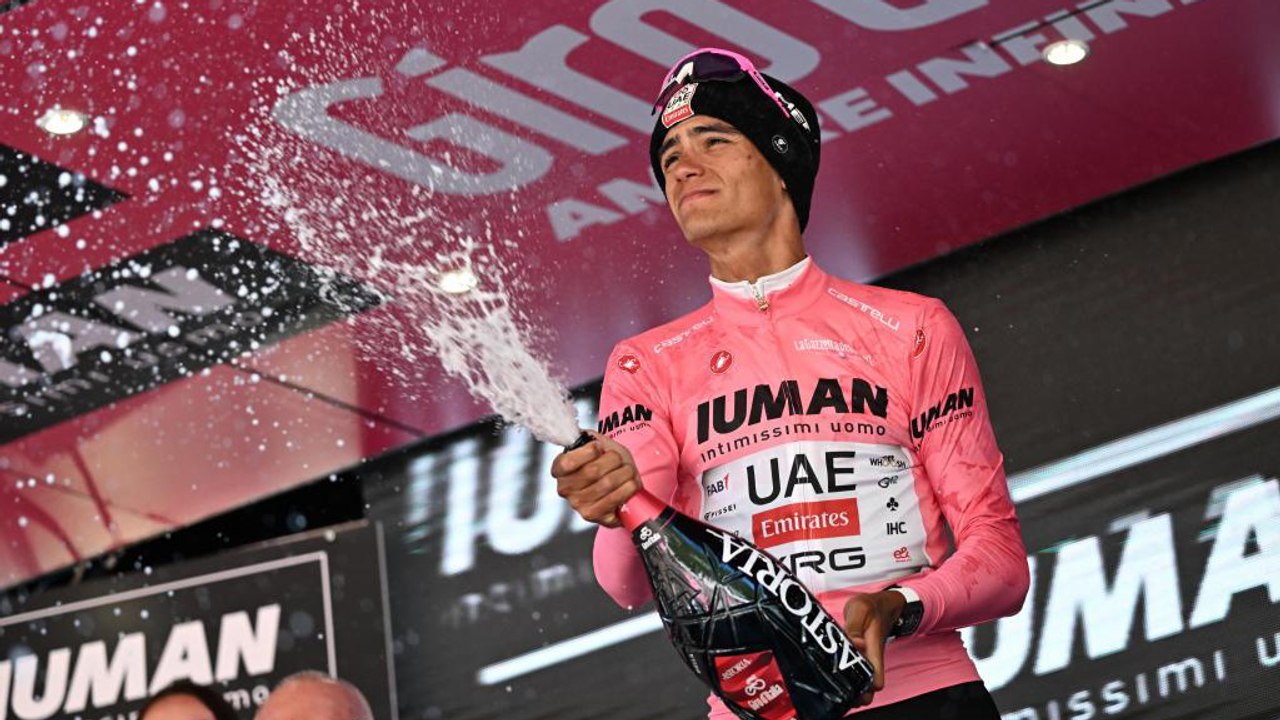 Del Toro sale reforzado de Aosta y se jugará el Giro en Finestre