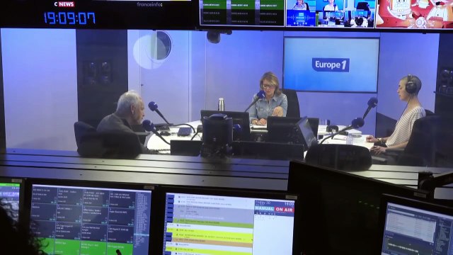 EN DIRECT - Roland-Garros : Holger Rune élimine Quentin Halys en cinq sets