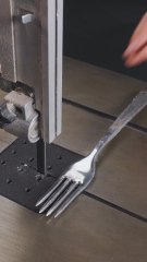 Master Makes DIY Jewelry from a Kitchen Fork🍴