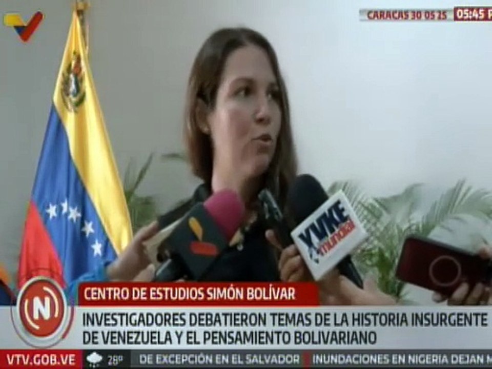 Caracas | Historiadores debatieron sobre la importancia del ideal bolivariano en Venezuela