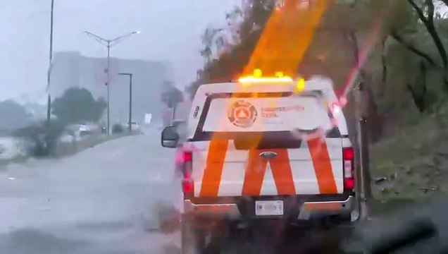 ¡Atención conductores! estos son los cierres por acumulación de agua tras lluvias