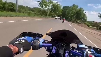 Motociclista graba con cámara corporal momento en que se accidentó con camión