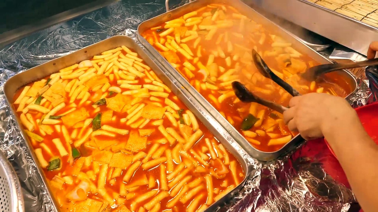 아침부터 줄서서 먹는 소문난 분식맛집! 떡볶이, 튀김, 어묵, 김밥, 순대 _ spicy rice cake  Tteokbokki _ korean street food -