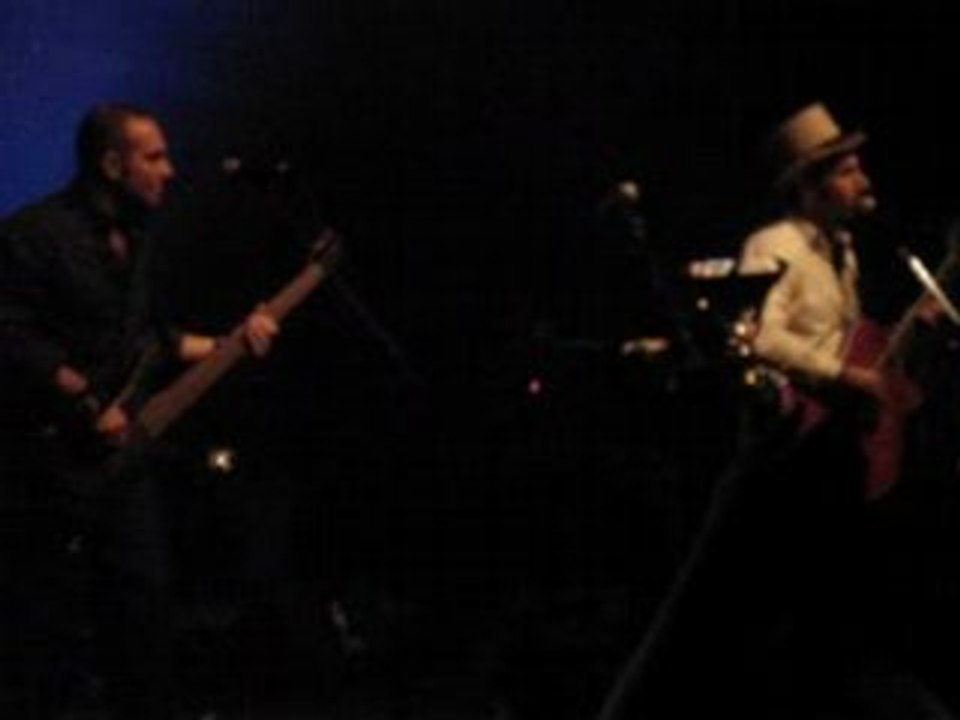 Printemps de Bourges Serj Tankian 19 Avril 2008 Baby