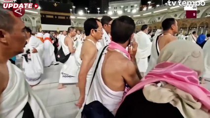 Menag Nasaruddin Umar Menunaikan Umroh Wajib