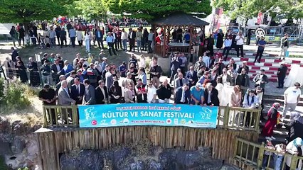 Van'da uçan balık festivali başladı