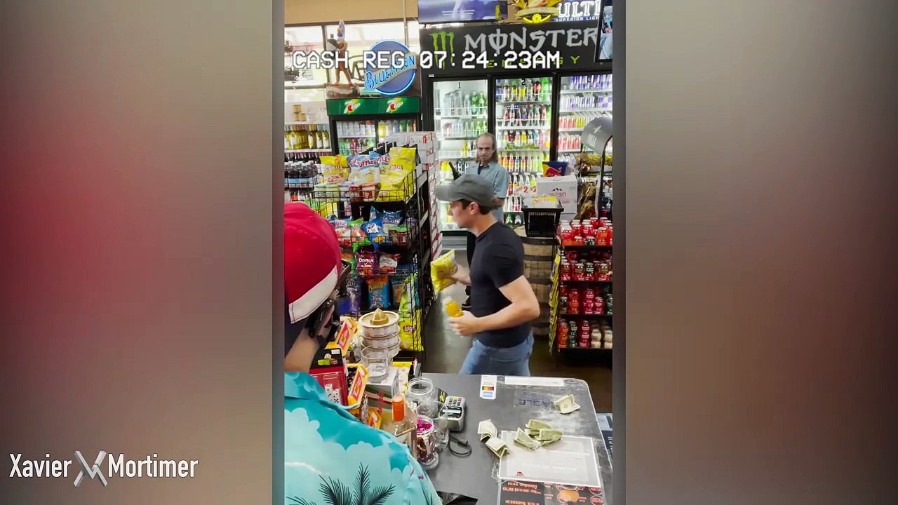 Xavier The Magician Random Magic