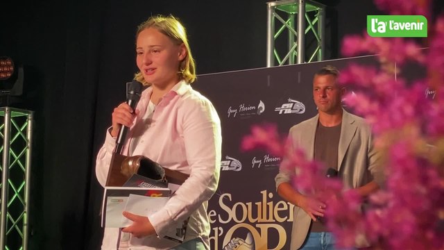 Cassandra Léger (Etalle) est le Soulier d'or féminin 2024-2025 devant Valentine Grogna et Sophie Strepenne