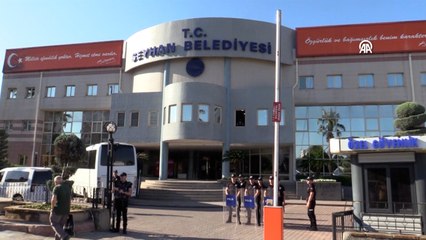 İstanbul’daki soruşturma kapsamında Adana'nın Seyhan ve Ceyhan Belediyesi'nde arama yapıldı