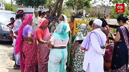 धुळ्यात सैनिकानं छळ करुन पत्नीची केली हत्या, माहेरच्या कुटुंबियांचा धक्कादायक आरोप