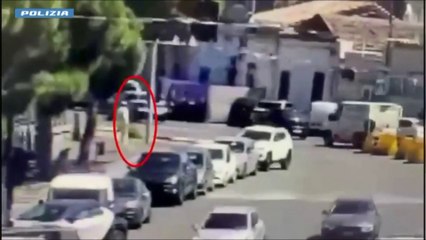 Ucciso a coltellate a Catania, la fuga dell'aggressore poi arrestato