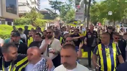 Fenerbahçe'de 'Ali Koç istifa' yürüyüşü