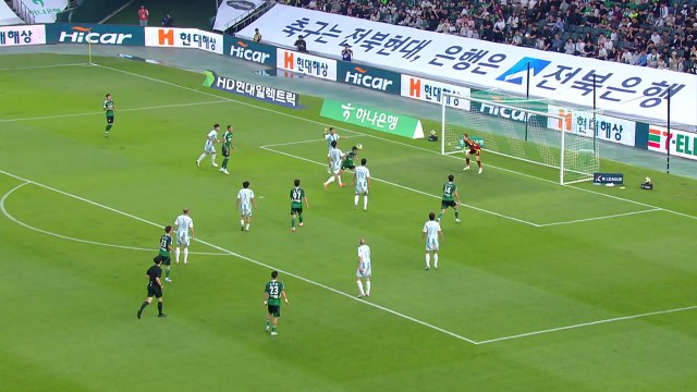 전북, 13경기 무패 행진으로 K리그1 선두 질주 / YTN