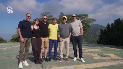 El rector del Cristo Redentor bendice a Carlo Ancelotti