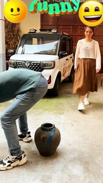 😜🤫🤣 Jhatka Chalte Chalte ... #funny #comedy #shorts #funnyshort #comedyshorts funny comedy shorts funny short comedy shorts shorts video joke lol laughter memes funnymoments dailymotion suddug funny video comedy videos shorts funny shorts