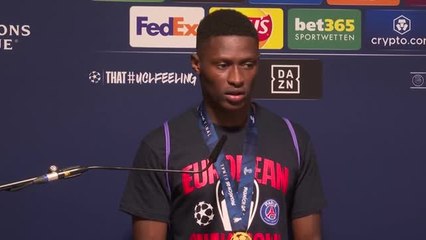 PSG - Mendes : ''Maintenant, il faut profiter et faire la fête''