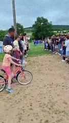 Haie d'honneur fin de match JSVG A - St Agnan, le 25/05