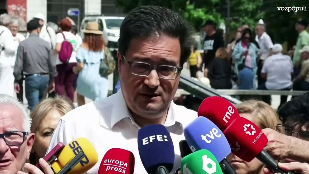 Óscar López sigue echando balones fuera tras el bulo difundido