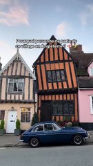 Pourquoi personne parle de ce village en Angleterre ?