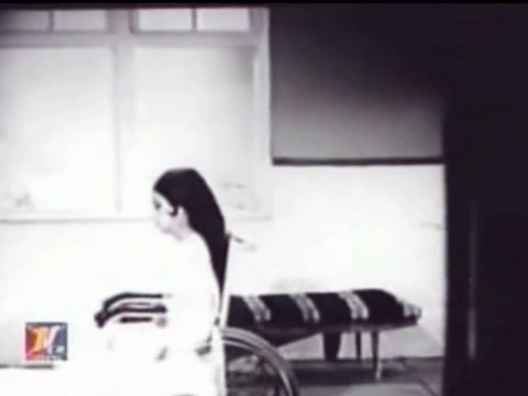 AGAR BEWAFA TUKHKO... — RAAT KE ANDHERE