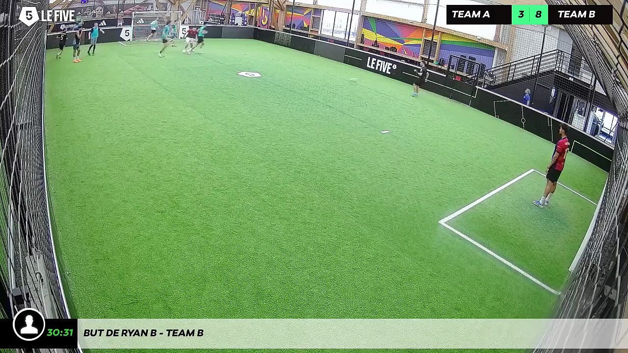 But de Ryan B - Team B
