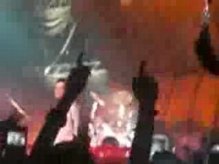 L_arc-en-ciel, Paris ken close up...